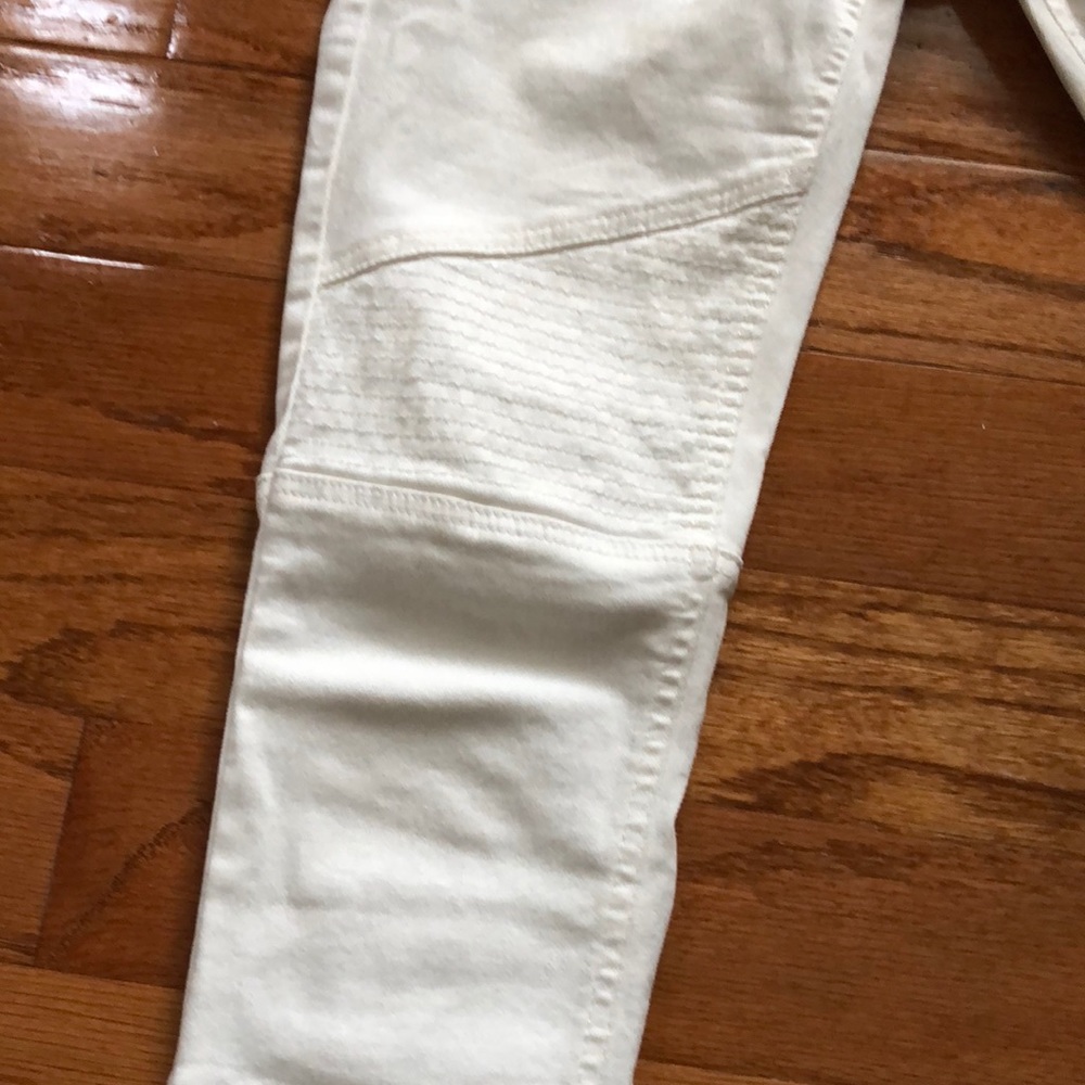 Pants - Picture 3 of 4